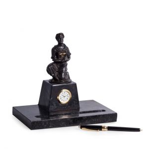 "Apollo" Pen Holder